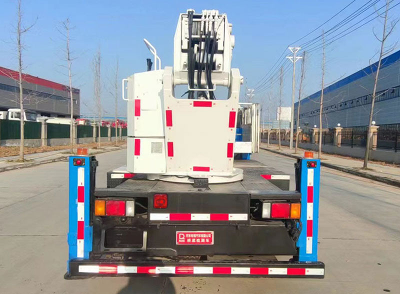 五十鈴CLD5080JQJ6QL橋梁檢測(cè)車