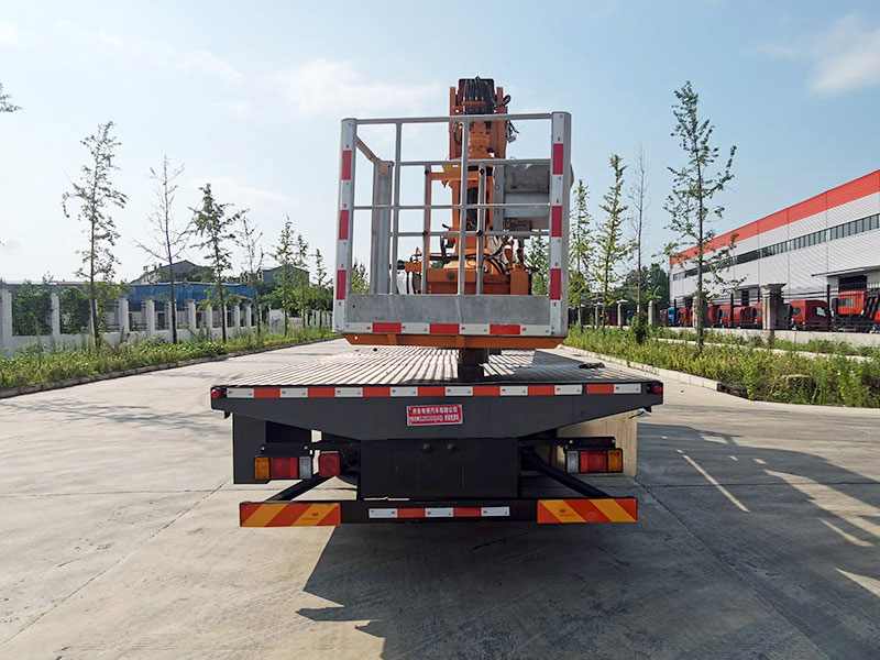 五十鈴CLD5110JQJ6QL橋梁檢測車