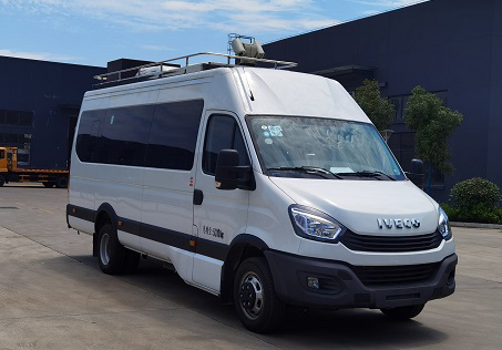 程力依維柯CLW5050XJC6流動檢測車