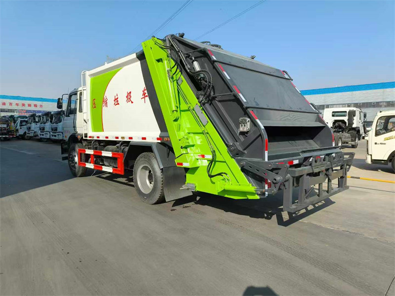 程力12立方出口型壓縮垃圾車配置圖片