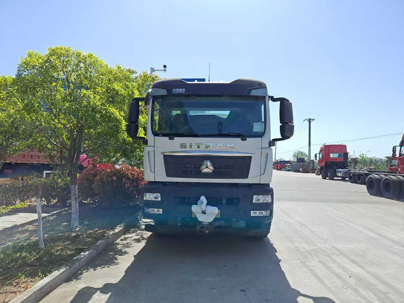 重汽汕德卡后雙橋20方灑水車