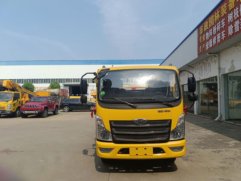 程力重工福田領(lǐng)航M5防撞車100K